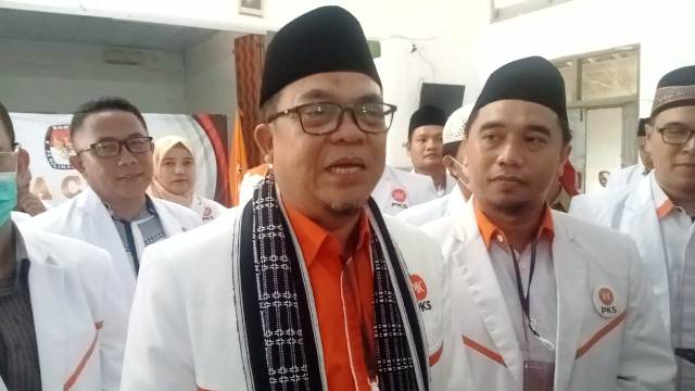 Ketua DPD PKS Lebak Iip Makmur